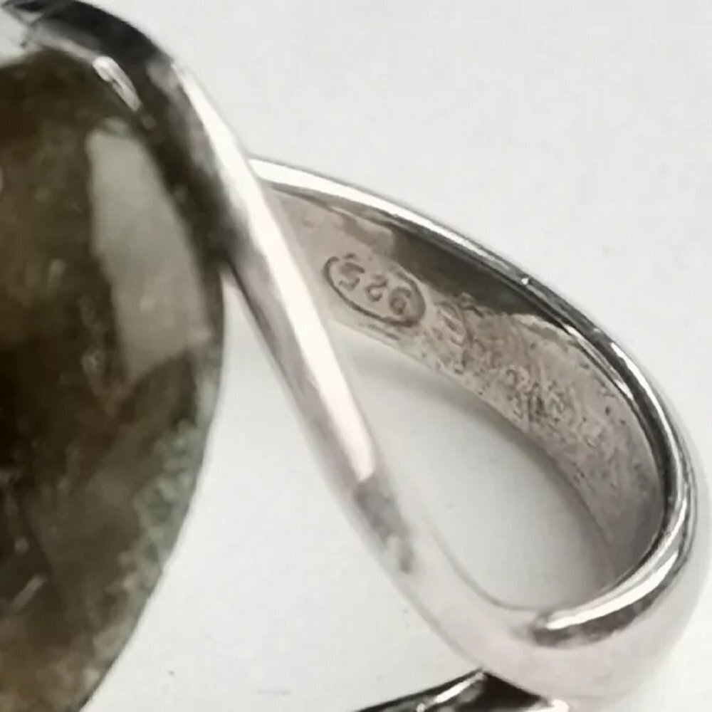 NEW Sterling silver cabochon Blue Flash Labradorite ring size 7 - Picture 3 of 6